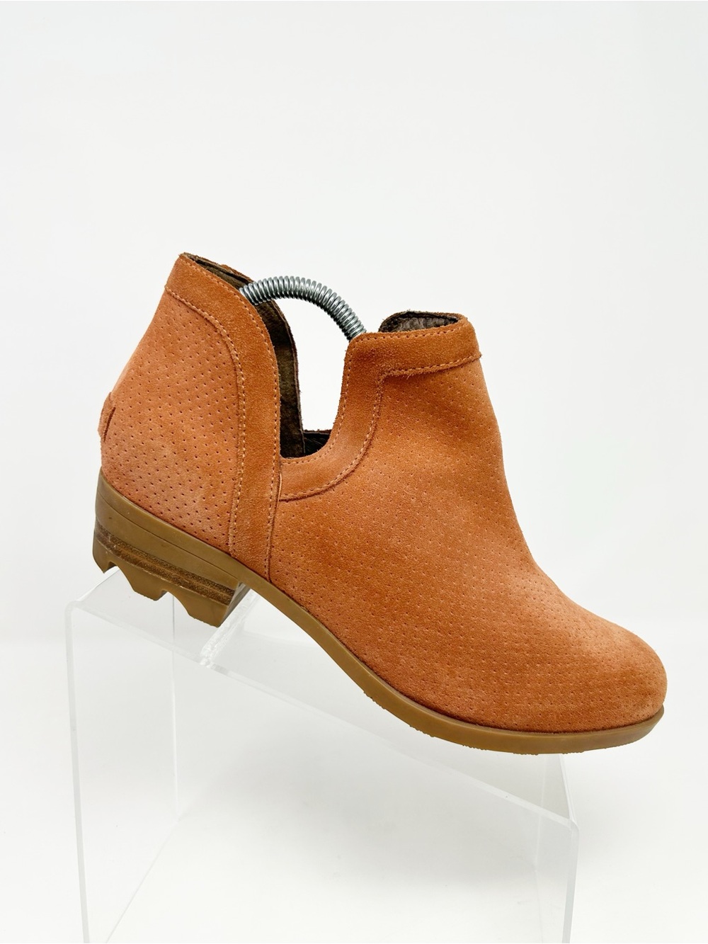 Sorel Lolla Cut-Out Ankle Bootie Womens Orange Slip On Low Heel Lug Sole Size 10